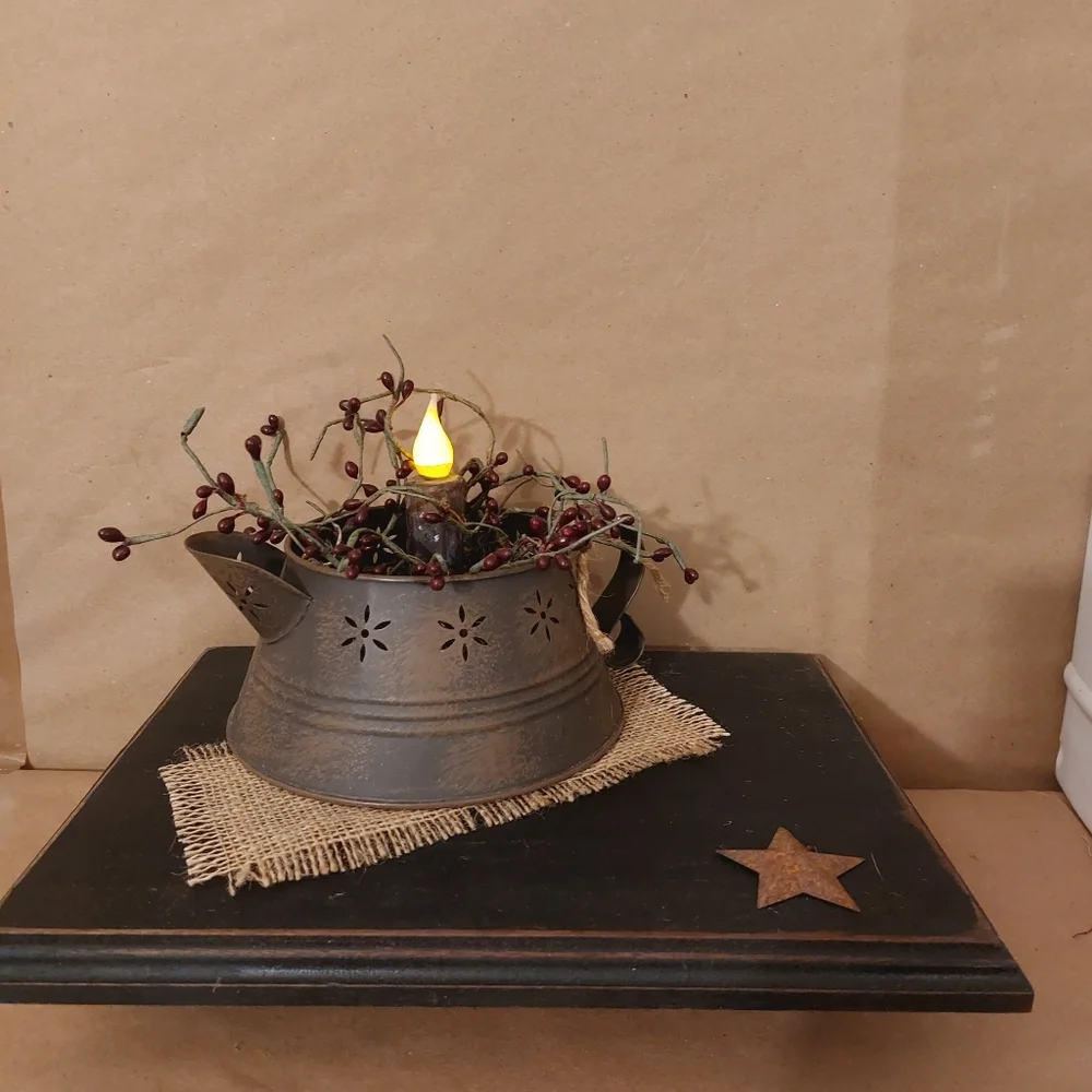 Rustic Table Centerpeice - Picture 3 of 5